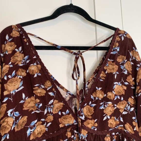Umgee Brown Floral V cut Flowy Blouse Size Small - Picture 9 of 12